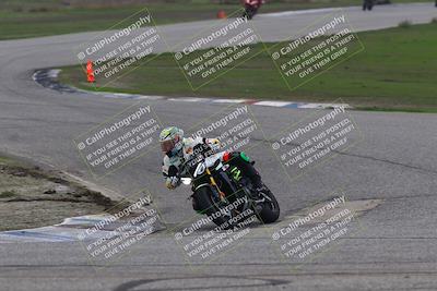 media/Nov-30-2025-TrackDaz (Sun) [[d8b22663df]]/A Group/Session 3 (Off Ramp)/